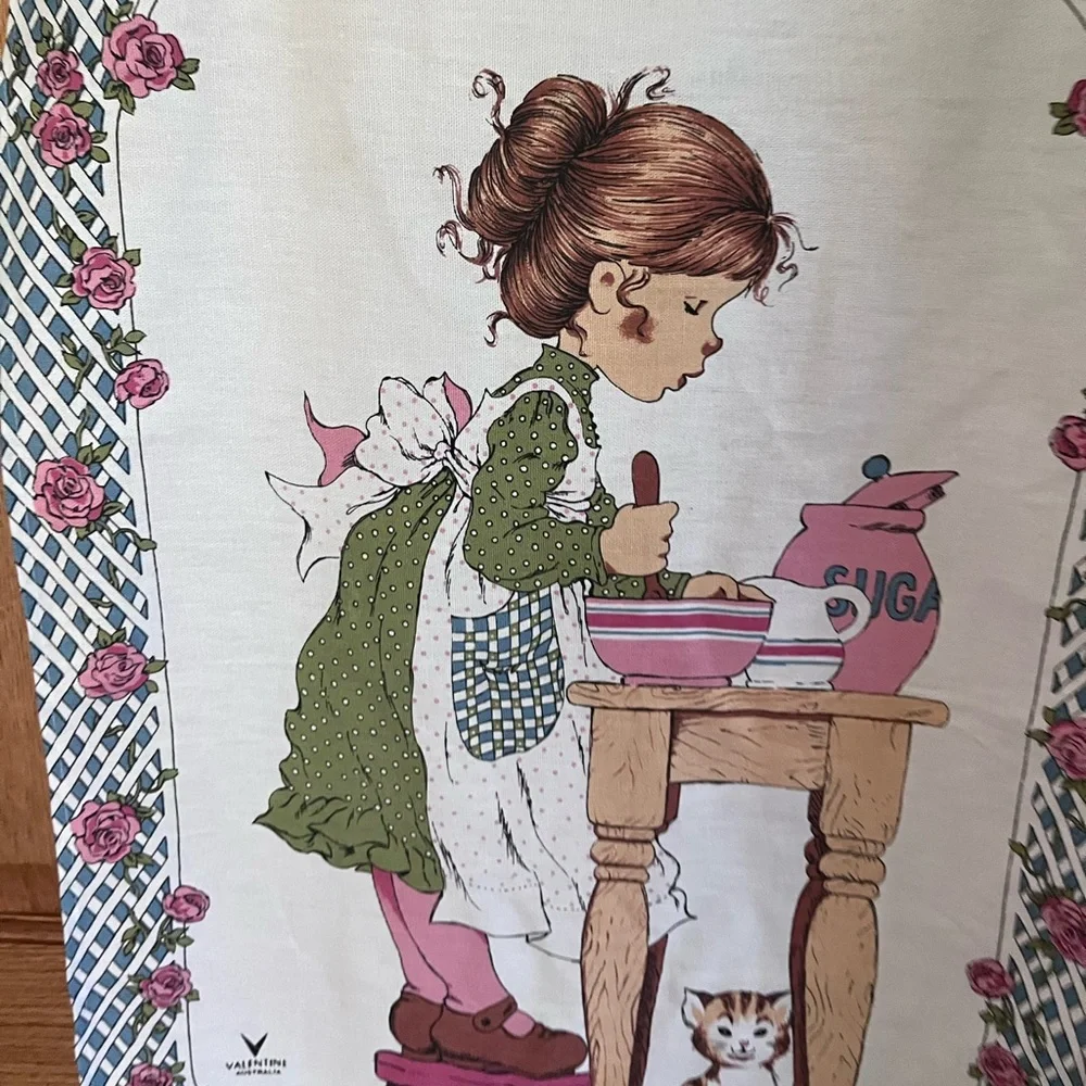 Vintage Sarah Kay Valentine Australia tea Towel